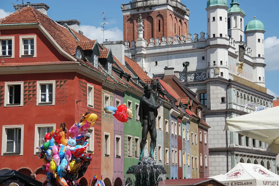 Poznań – Stary Rynek i ratusz z koziołkami